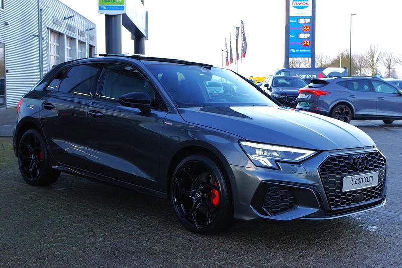 Occasion Audi A3 Sportback e-tron S-Line 204 PK (150 kW) 2022 Grijs Hatchback