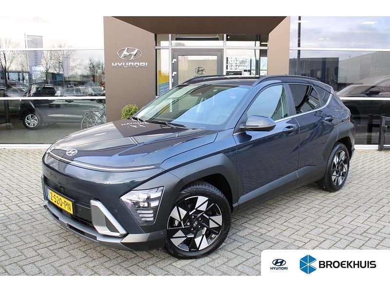 Blauw Gebruikt 2024 Hyundai Kona Premium SUV | € 31.500 (Eerlijke prijs) - Afbeelding 1/4