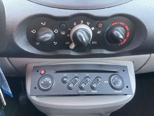 Occasion Renault Twingo Authentique 59 PK (43 kW) 2009 Wit Hatchback