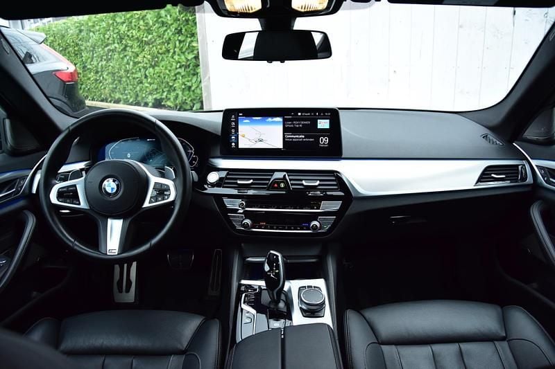 Occasion BMW 545e Executive 394 PK (289 kW) 2021 Zwart Sedan