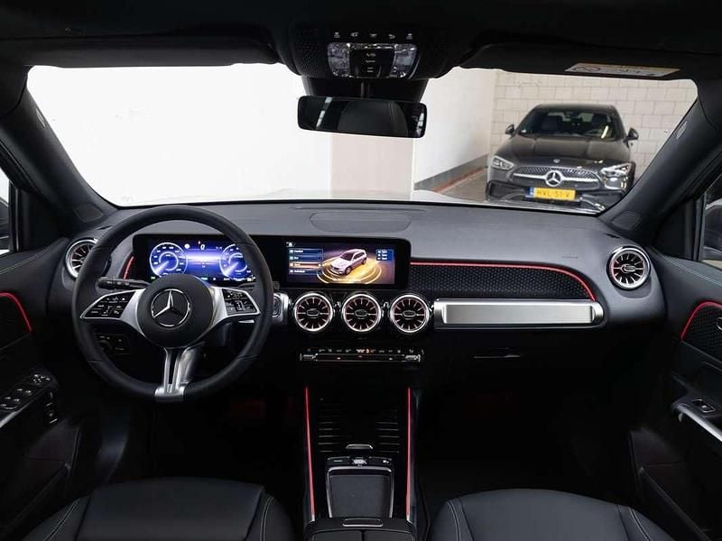 Occasion Mercedes EQB250+ Business 140 kW (191 PK) 2025 Grijs SUV