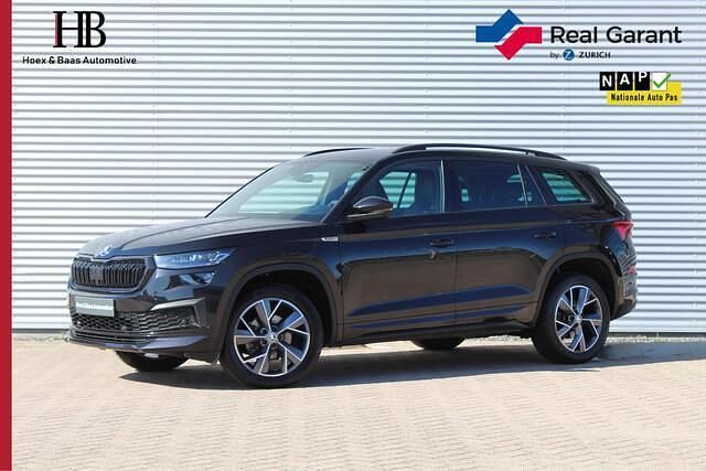 Zwart, metallic lak Gebruikt 2022 Skoda Kodiaq SportLine SUV | € 33.945 (Iets duurder) - Afbeelding 1/4