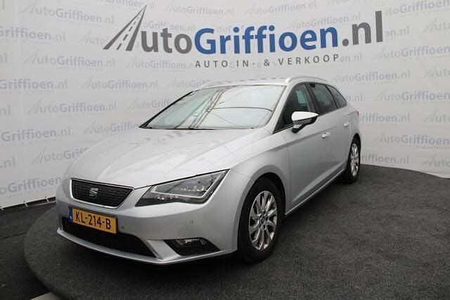 Grijs Gebruikt 2016 Seat Leon ST CONNECT Stationwagen | € 6.490 (Goede deal) - Afbeelding 1/4