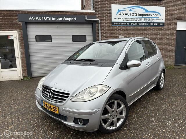 Grijs Gebruikt 2004 Mercedes A200 Avantgarde MPV | € 2.995 - Afbeelding 1/4