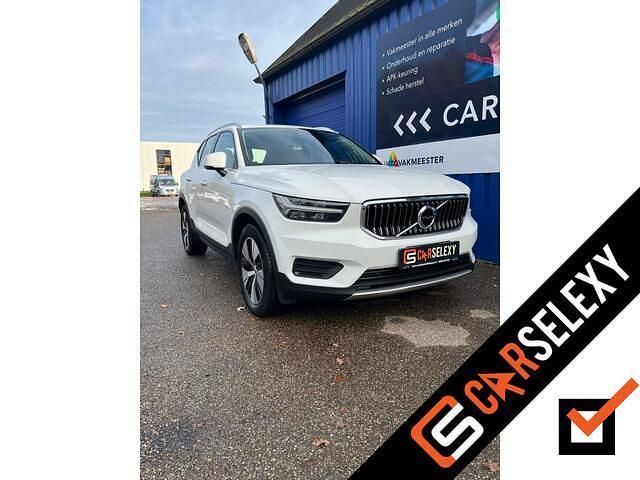 Wit Occasion 2022 Volvo XC40 Inscription SUV | € 30.700 (Super prijs) - Afbeelding 1/4