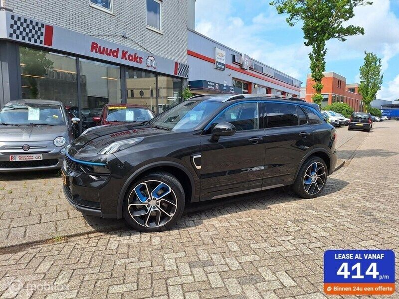 Zwart Gebruikt 2024 Lynk & Co 01 SUV | € 31.250 (Eerlijke prijs) - Afbeelding 1/4