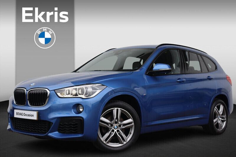Blauw Gebruikt 2018 BMW X1 Executive SUV | € 24.945 (Iets duurder) - Afbeelding 1/4