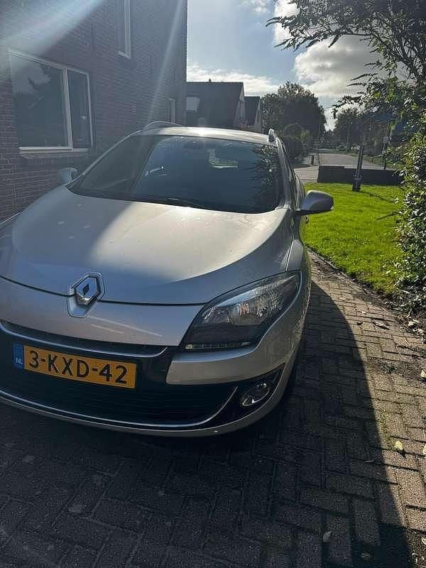 Gebruikt 2013 Renault Mégane GrandTour Stationwagen | € 4.250 (Goede deal) - Afbeelding 1/4