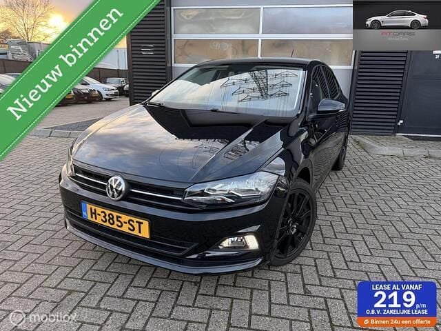 Zwart Gebruikt 2020 VW Polo Highline Hatchback | € 13.500 (Goede deal) - Afbeelding 1/4