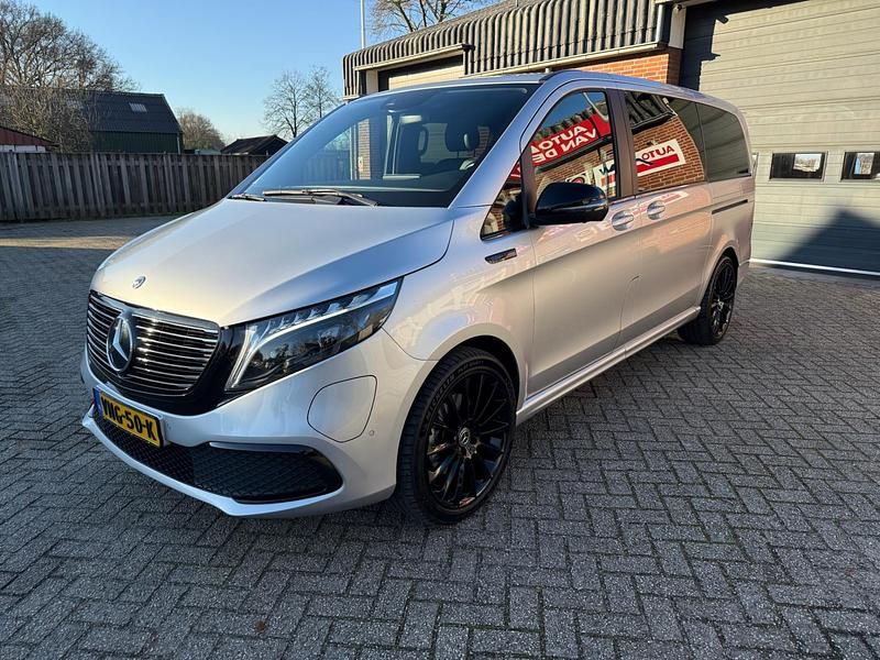 Grijs Occasion 2020 Mercedes EQV300 Van | € 45.455 (Duur) - Afbeelding 1/4