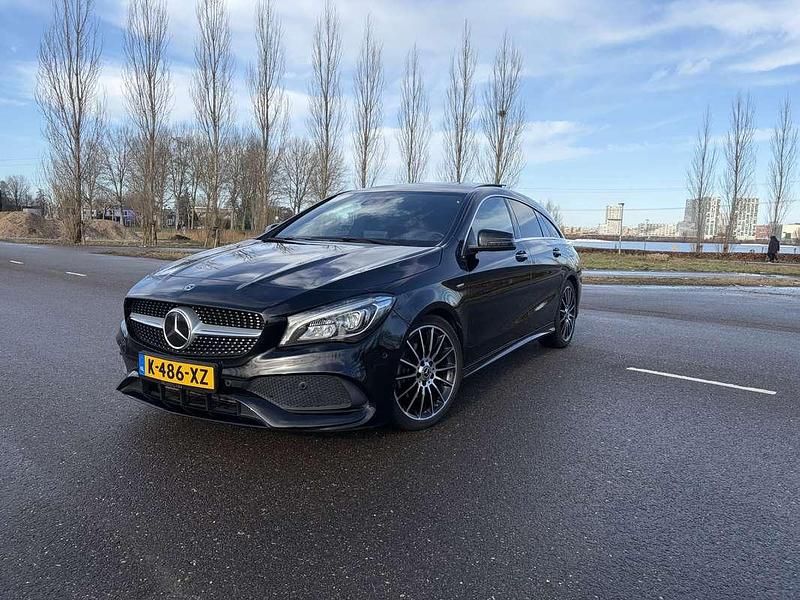 Occasion Mercedes CLA200 Prestige 156 PK (114 kW) 2018 Zwart Stationwagen