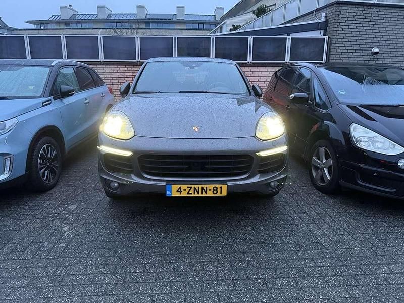 Occasion Porsche Cayenne 333 PK (244 kW) 2015 Bruin SUV