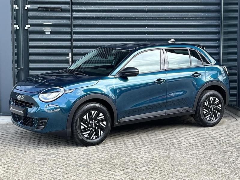 Groen Nieuw 2025 Fiat 600 Pop SUV | € 32.080 (Iets duurder) - Afbeelding 1/1