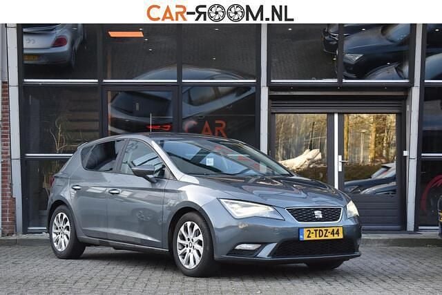 Grijs Occasion 2014 Seat Leon Hatchback | € 6.950 (Duur) - Afbeelding 1/4