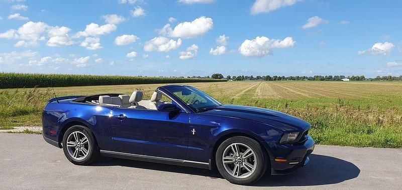 Blauw Gebruikt 2009 Ford Mustang Cabriolet | € 17.500 (Eerlijke prijs) - Afbeelding 1/4