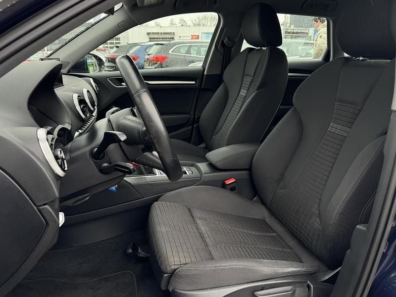 Occasion Audi A3 Sportback Sport 116 PK (85 kW) 2018 Blauw Hatchback
