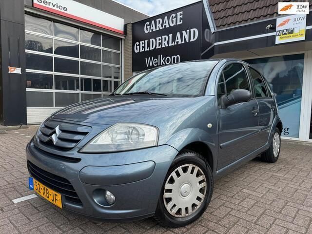 Grijs Gebruikt 2007 Citroën C3 Hatchback | € 1.950 (Eerlijke prijs) - Afbeelding 1/4