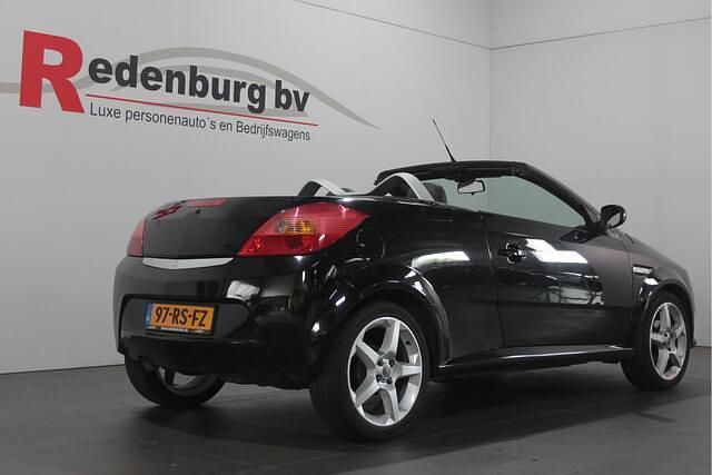 Occasion Opel Tigra Cosmo 90 PK (66 kW) 2005 Zwart Cabriolet