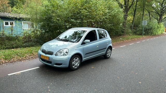 Blauw Gebruikt 2003 Toyota Yaris Sol Hatchback | € 4.950 (Duur) - Afbeelding 1/4
