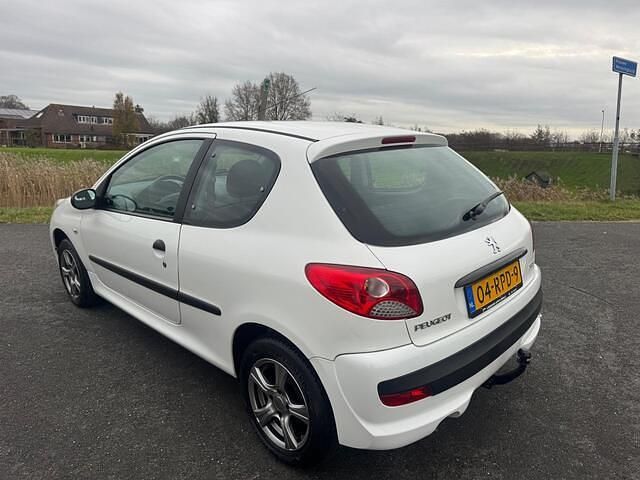 Occasion Peugeot 206+ 60 PK (44 kW) 2011 Wit Hatchback