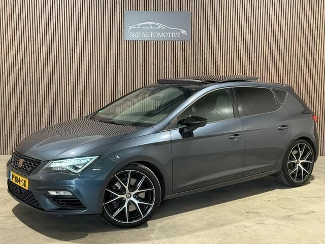 Grijs Gebruikt 2020 Cupra Leon Hatchback | € 27.900 (Eerlijke prijs) - Afbeelding 1/4