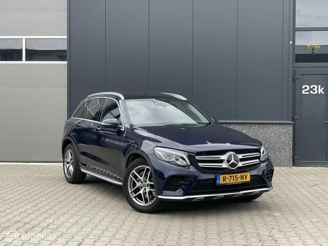 Blauw Gebruikt 2017 Mercedes GLC250 AMG SUV | € 28.950 (Super prijs) - Afbeelding 1/4