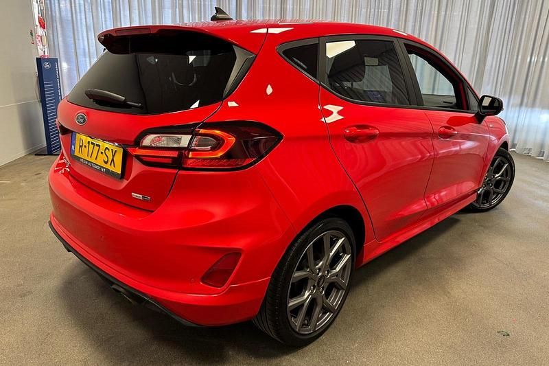 Occasion Ford Fiesta ST-Line X 125 PK (91 kW) 2022 Rood Hatchback