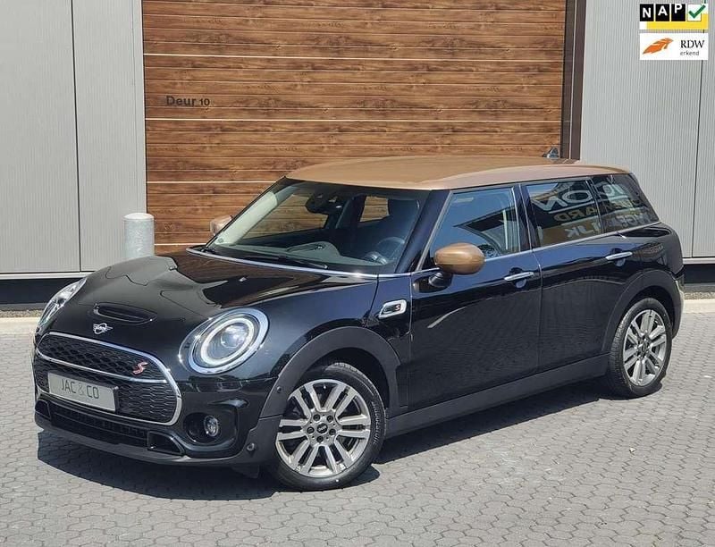 Zwart Gebruikt 2020 Mini Cooper S Clubman Chili Stationwagen | € 26.290 (Eerlijke prijs) - Afbeelding 1/4