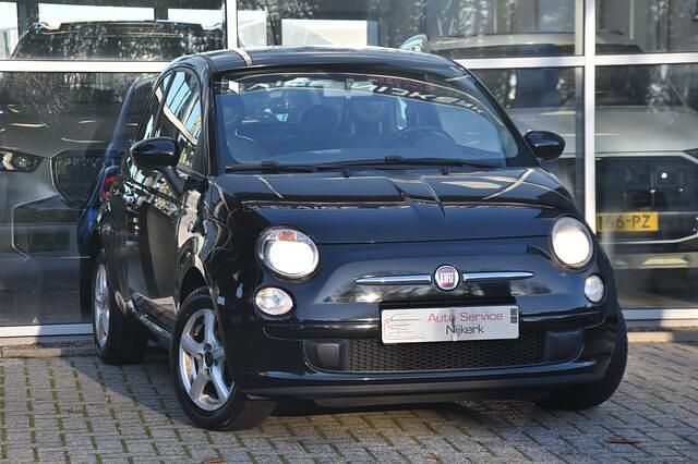 Zwart (metallic) Occasion 2009 Fiat 500 Hatchback | € 2.795 (Goede deal) - Afbeelding 1/4