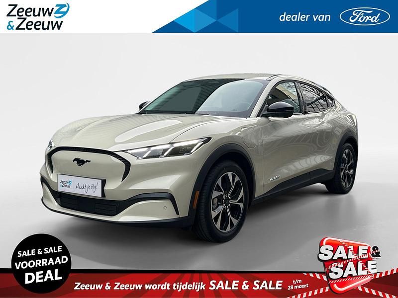 Nieuw Ford Mustang Mach-E 202 kW (276 PK) 2025 Terrain sand SUV