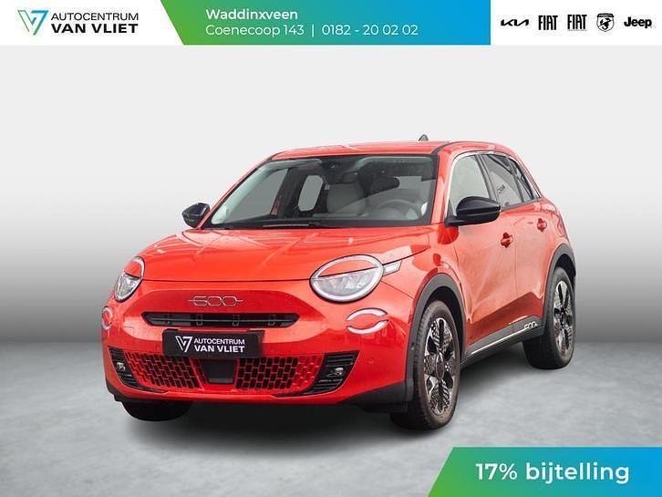Nieuw 2025 Fiat 600E La Prima | € 31.990 (Goede deal) - Afbeelding 1/4