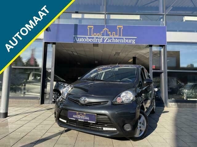 Grijs Gebruikt 2012 Toyota Aygo Hatchback | € 6.750 (Iets duurder) - Afbeelding 1/4