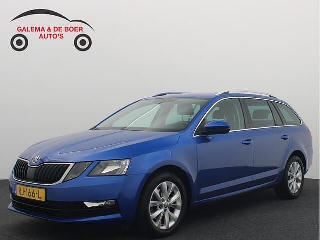 Blauw Gebruikt 2017 Skoda Octavia Business Line Stationwagen | € 10.888 (Eerlijke prijs) - Afbeelding 1/4