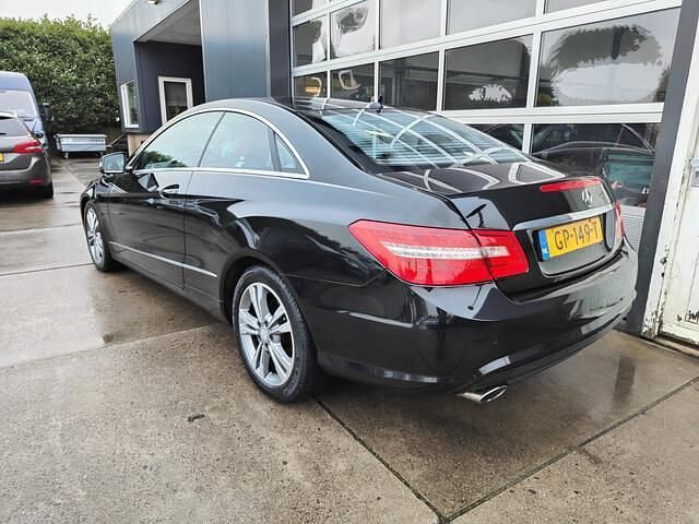 Occasion Mercedes E220 Elegance 163 PK (119 kW) 2011 Zwart Coupé