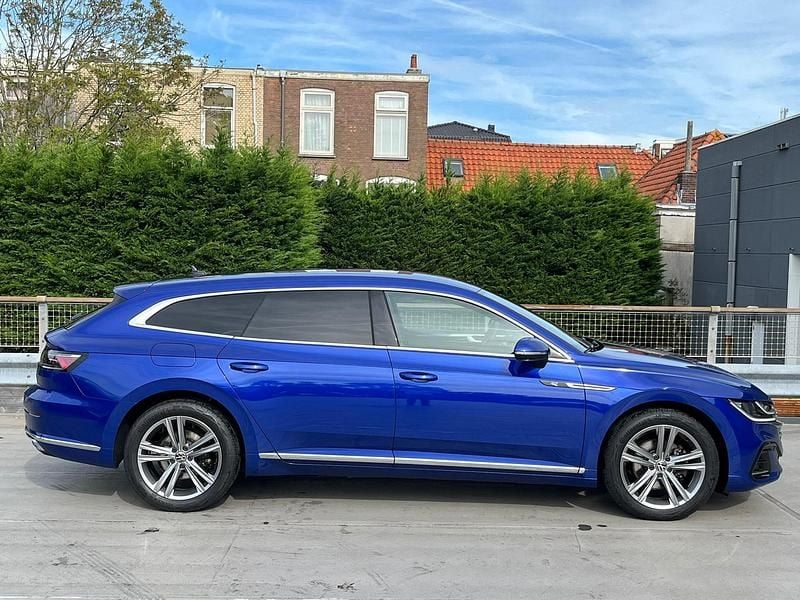 Occasion VW Arteon Business 218 PK (160 kW) 2022 Blauw Stationwagen