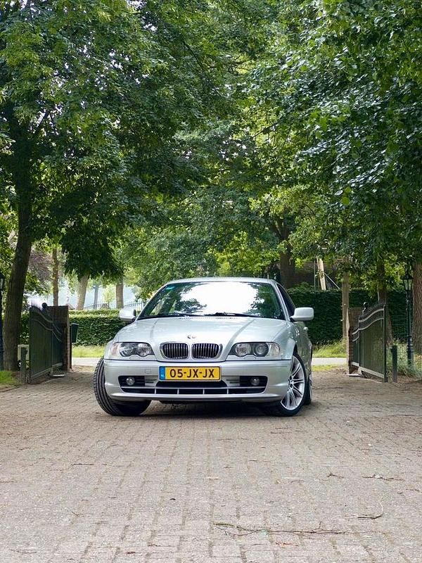 Gebruikt 2002 BMW 325 Coupé | € 5.995 (Duur) - Afbeelding 1/1