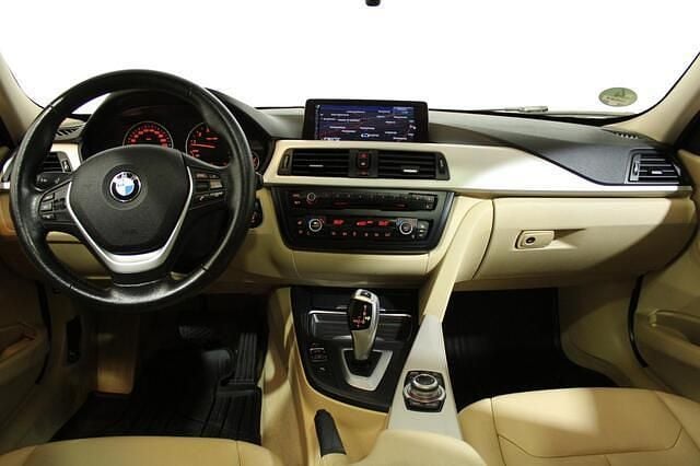 Occasion BMW 320 Executive 184 PK (135 kW) 2013 Bruin Stationwagen
