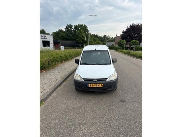 Wit Gebruikt 2008 Opel Combo Comfort MPV | € 1.999 (Eerlijke prijs) - Afbeelding 1/3