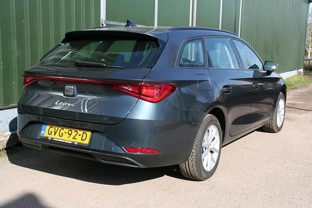 Occasion Seat Leon Business 110 PK (80 kW) 2021 Grijs Stationwagen
