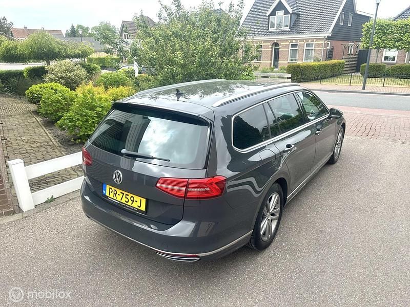 Occasion VW Passat Highline 150 PK (110 kW) 2017 Grijs Stationwagen
