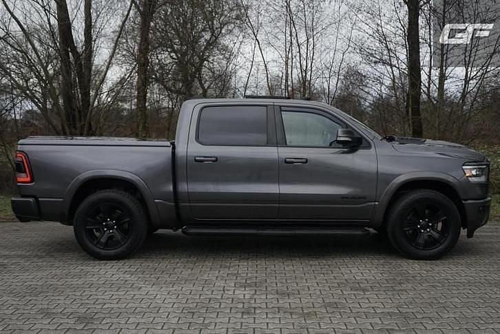 Occasion Dodge Ram 401 PK (294 kW) 2021 Grijs Pickup