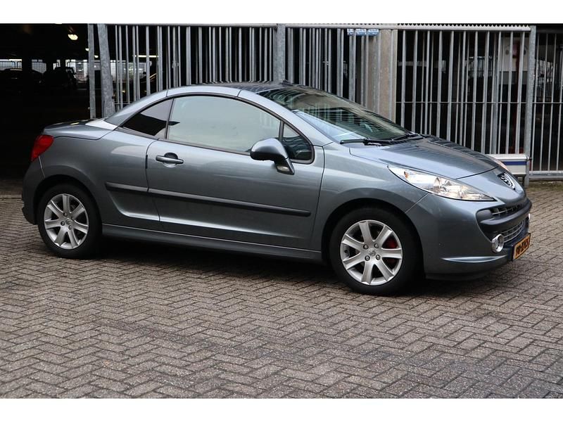 Occasion Peugeot 207 120 PK (88 kW) 2007 Grijs Cabriolet