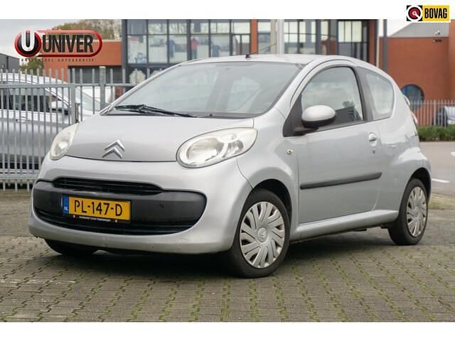 Grijs Occasion 2007 Citroën C1 Hatchback | € 1.650 (Eerlijke prijs) - Afbeelding 1/4
