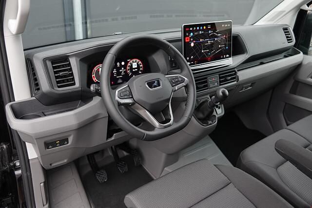 Occasion MAN TGE 177 PK (130 kW) 2024 Zwart (metallic) Van