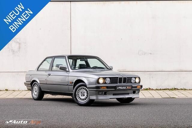 Occasion BMW 318 113 PK (83 kW) 1988 Zilver Coupé