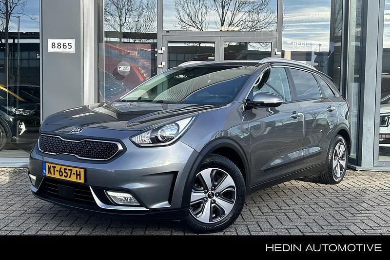 Grijs Gebruikt 2016 Kia Niro SUV | € 15.395 (Eerlijke prijs) - Afbeelding 1/4