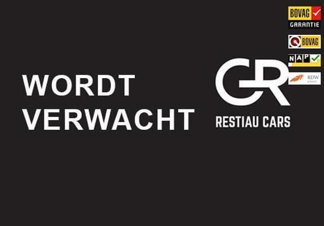 Grijs Gebruikt 2019 Mercedes A250 AMG Hatchback | € 29.900 (Eerlijke prijs) - Afbeelding 1/1