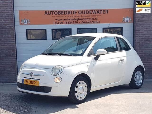 Wit Gebruikt 2009 Fiat 500 Pop Hatchback | € 2.995 (Goede deal) - Afbeelding 1/4