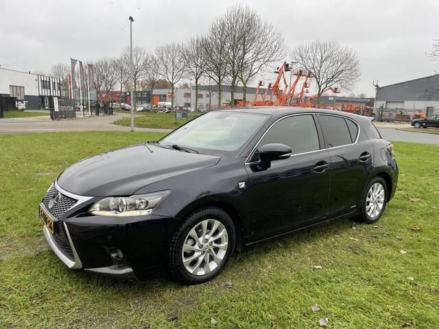 Occasion Lexus CT200h Sport Line 99 PK (72 kW) 2014 Zwart Hatchback