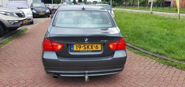 Occasion BMW 318 Luxury Line 136 PK (100 kW) 2011 Groen Sedan